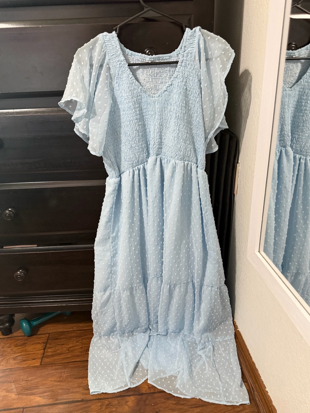 Swiss Dot Maternity Dress for Baby Shower Flowy V Neck Ruffle Sleeve Dress